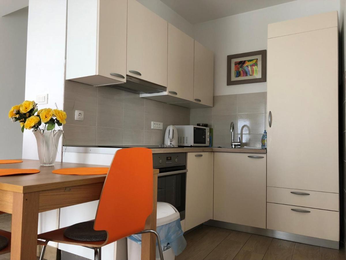 Apartmani I Sobe Ivancic1 نوفي فينودولسكي المظهر الخارجي الصورة