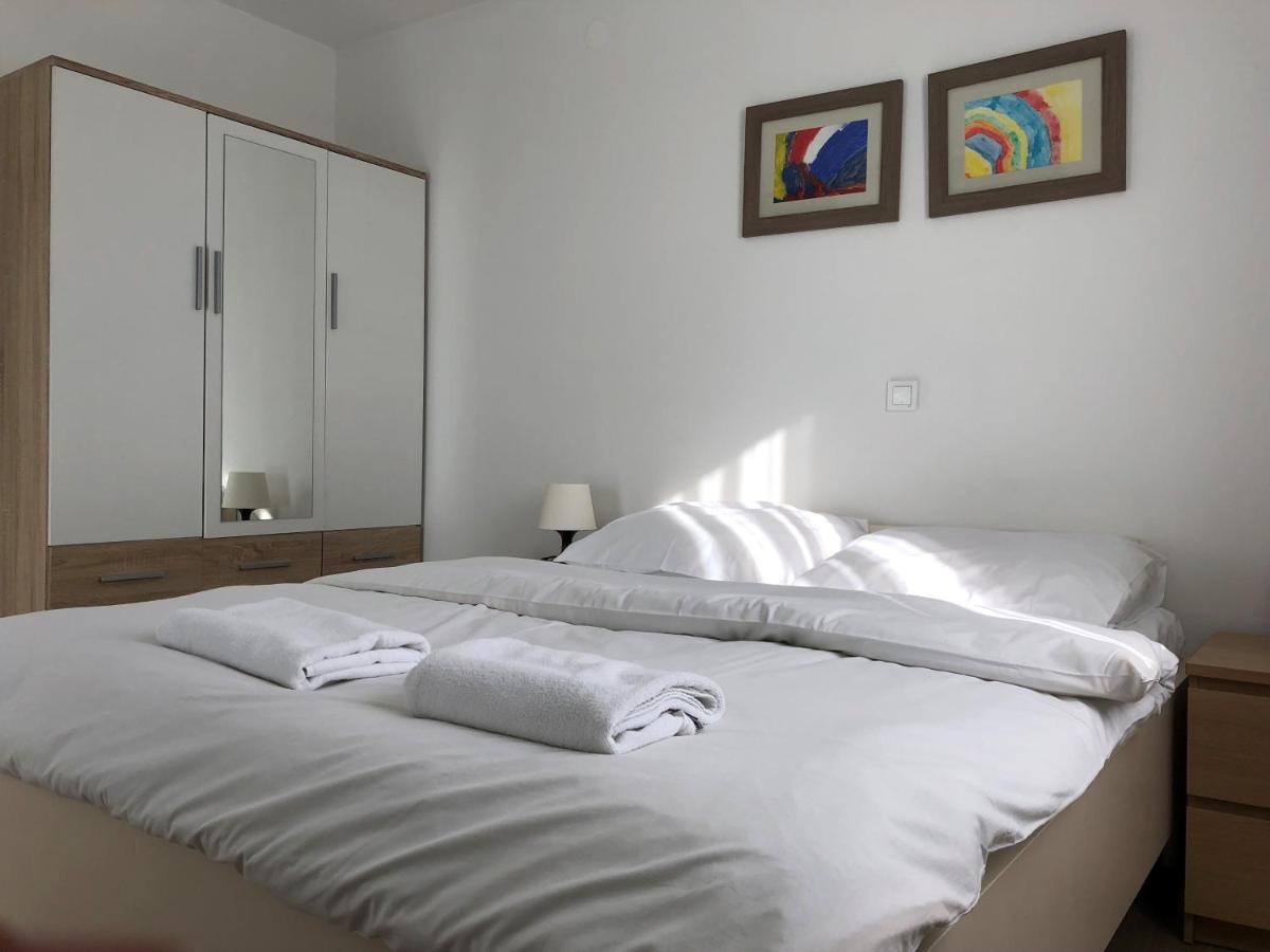 Apartmani I Sobe Ivancic1 نوفي فينودولسكي المظهر الخارجي الصورة